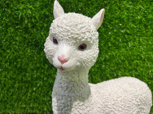 Load image into Gallery viewer, Large Alpaca Statue