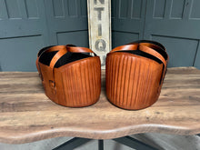 Load image into Gallery viewer, Brand New Boxed Pair of Leather Storage Baskets