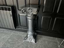 Load image into Gallery viewer, Cast Aluminium Corinthian Column