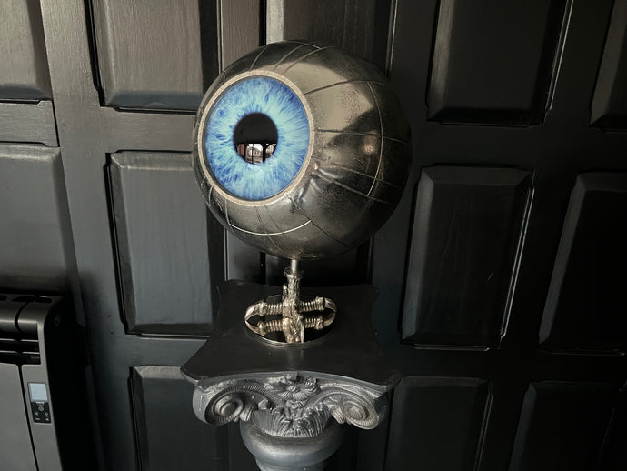 Decorative Nickel Eye Ornament on Unique Claw Stand