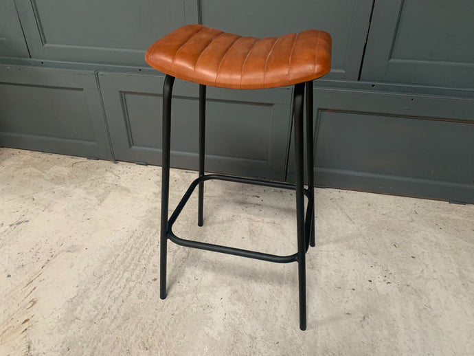 Ribbed Leather Bar Stool in Tan