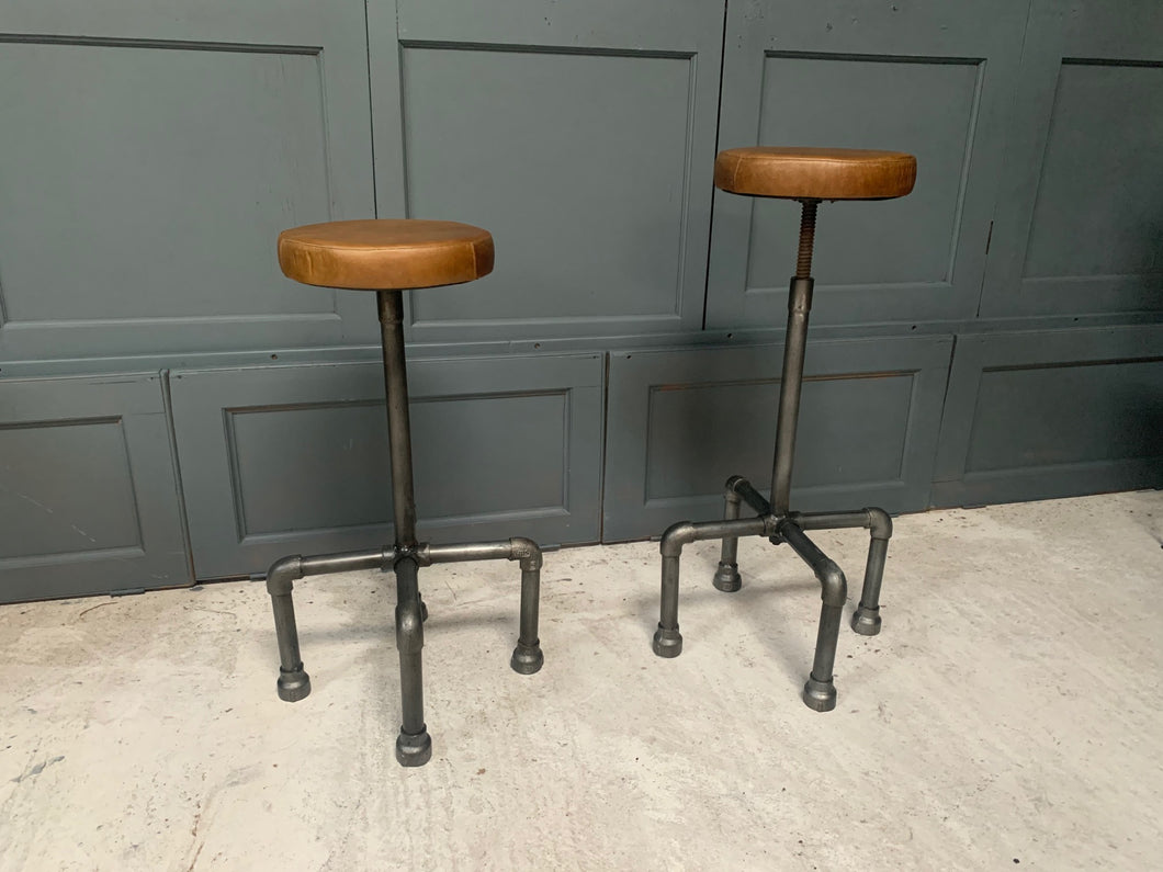 Industrial Scaffold Leather Bar Stool in Tan